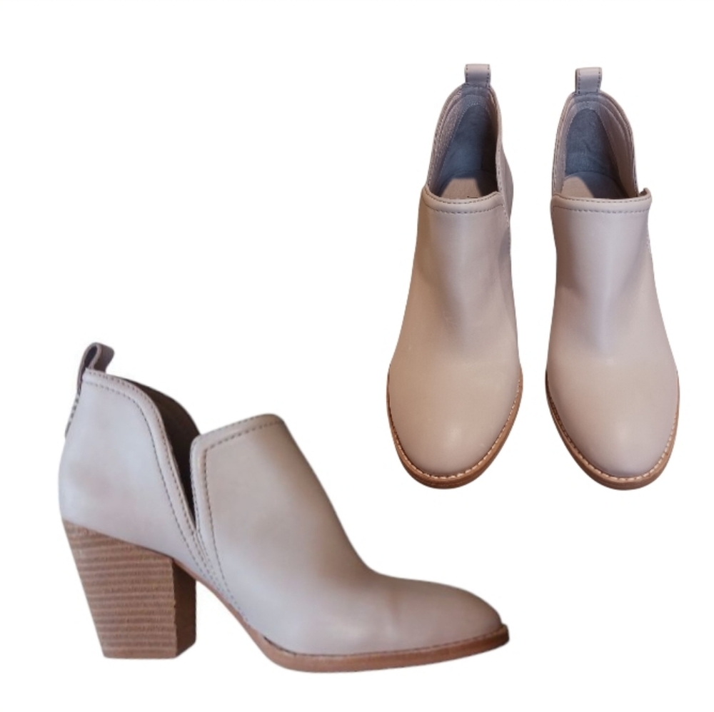 Jeffrey Campbell Rosalee Stacked Heel Booties